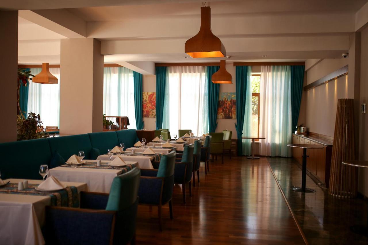 El Resort Hotel Qax Buitenkant foto